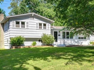 7410 Goddard St, Shawnee, KS 66203