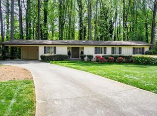 215 Berwick Dr NE, Atlanta, GA