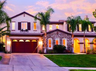8622 Edelweiss Dr, Corona, CA 92883
