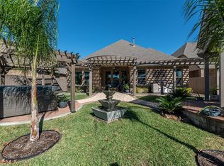 19923 Virginia Falls Ln, Cypress, TX 77433