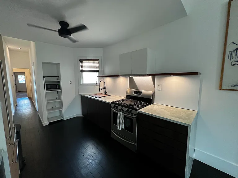1810 Palisade Ave — Photo 9