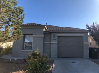 10748 Cenote Rd SW, Albuquerque, NM 87121