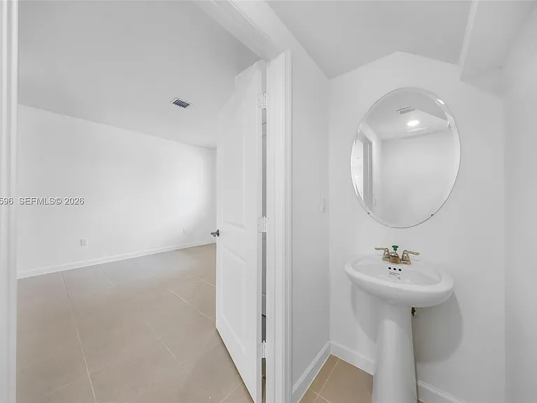 2567 SE 25th Dr #2567 — Photo 9