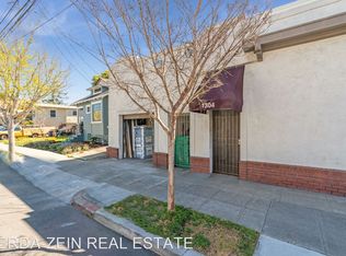 1304 Versailles Ave #B, Alameda, CA 94501