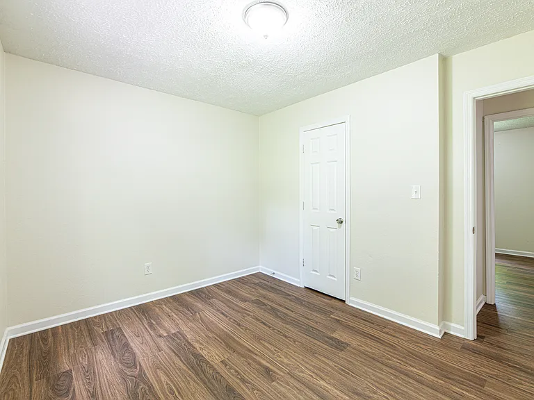 320 Beechwood Dr — Photo 16