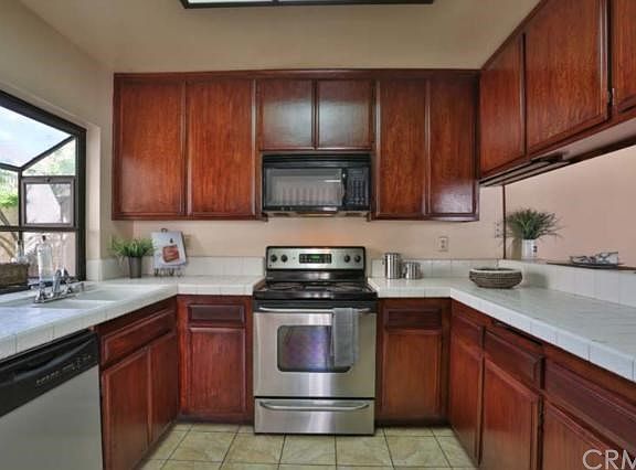 4th image of 914 Ashworth Pl