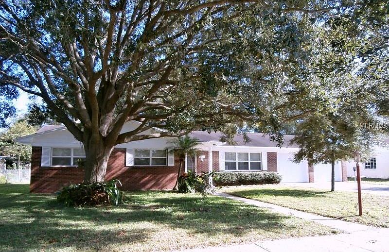1st image of 1216 Duncan Ave