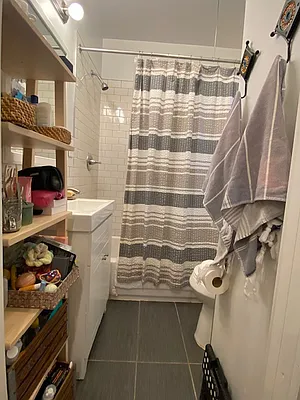 Rented by R New York | media 13