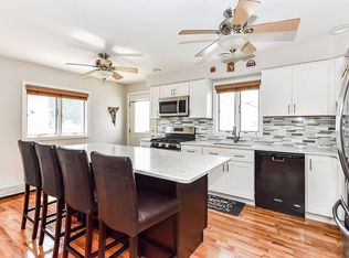 73 Barrymore Blvd, Franklin Square, NY 11010