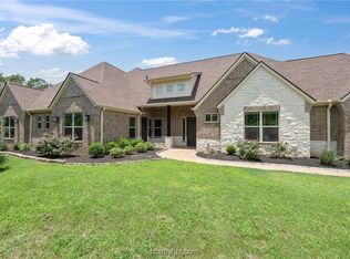 5217 Ruddy Duck Dr, College Station, TX 77845