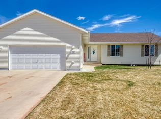 5505 Derringer Dr, Gillette, WY 82718