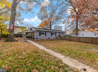 727 213th St, Pasadena, MD 21122