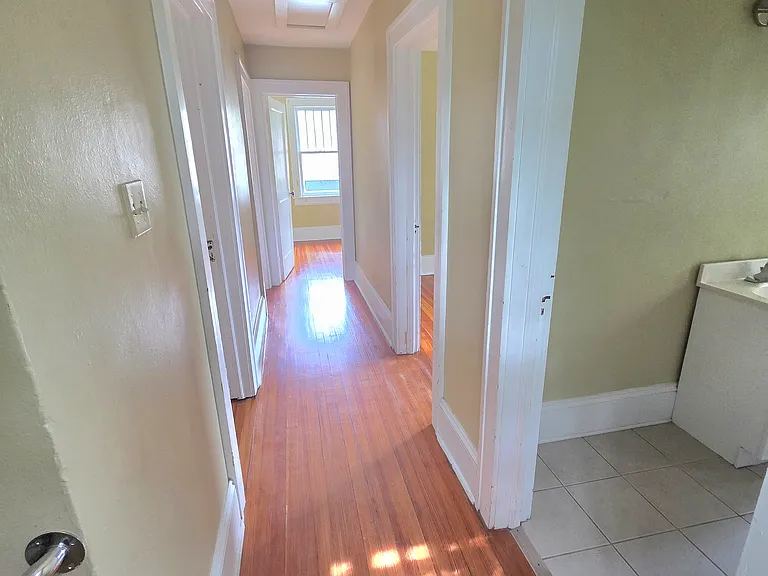 1113 Winona Ave SW — Photo 10