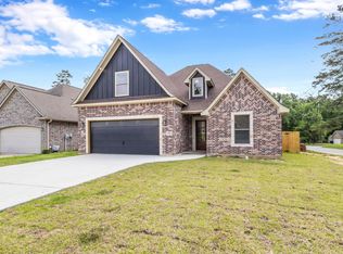 300 Long Leaf, Silsbee, TX 77656