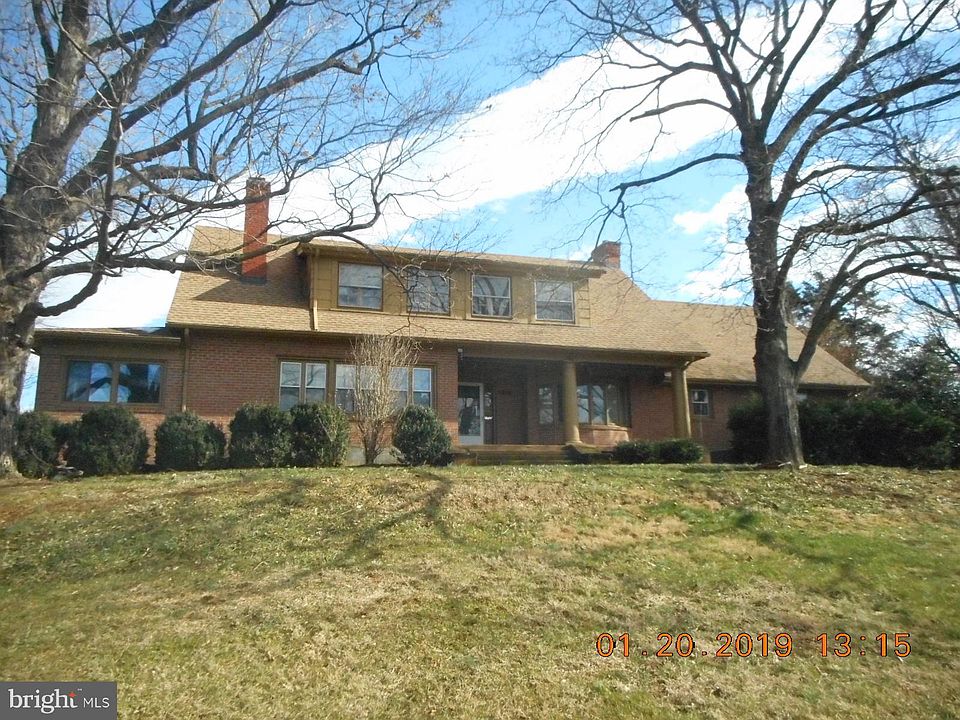 1st image of 709 E Stonewall Dr