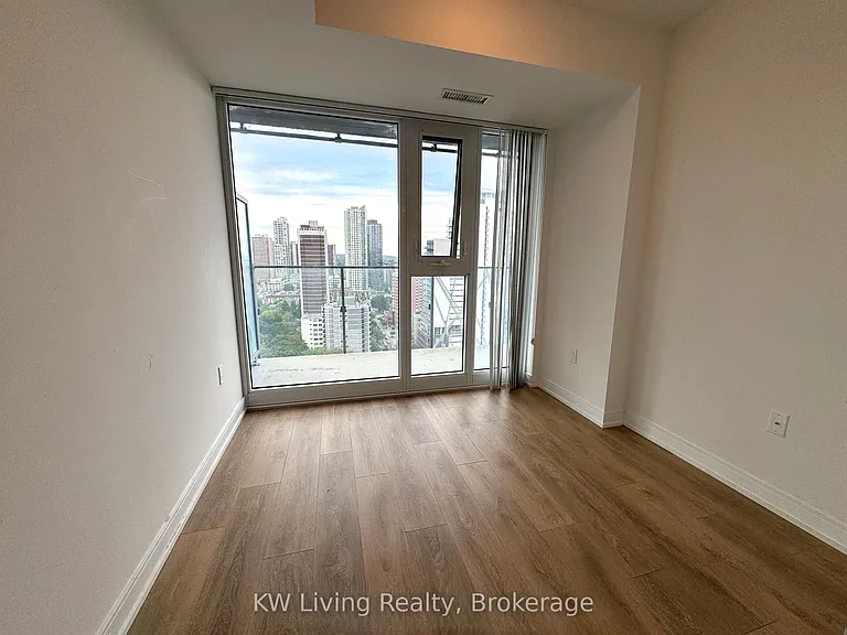50 Wellesley St E #2606 — Photo 4