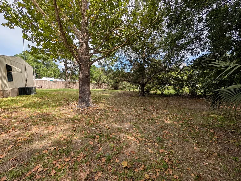 9810 SE 166th Pl — Photo 25