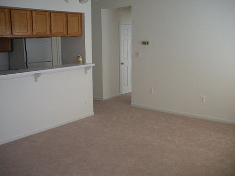 4th image of 10214 Wolfe Manor Ct Unit 109