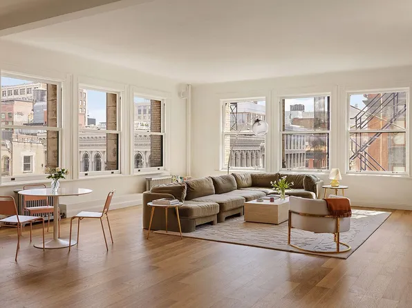 451 Broome St APT 6E, New York, NY 10013