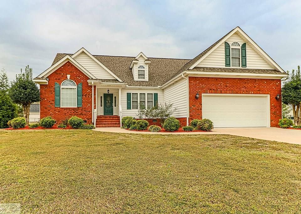 1st image of 606 Adler Ln