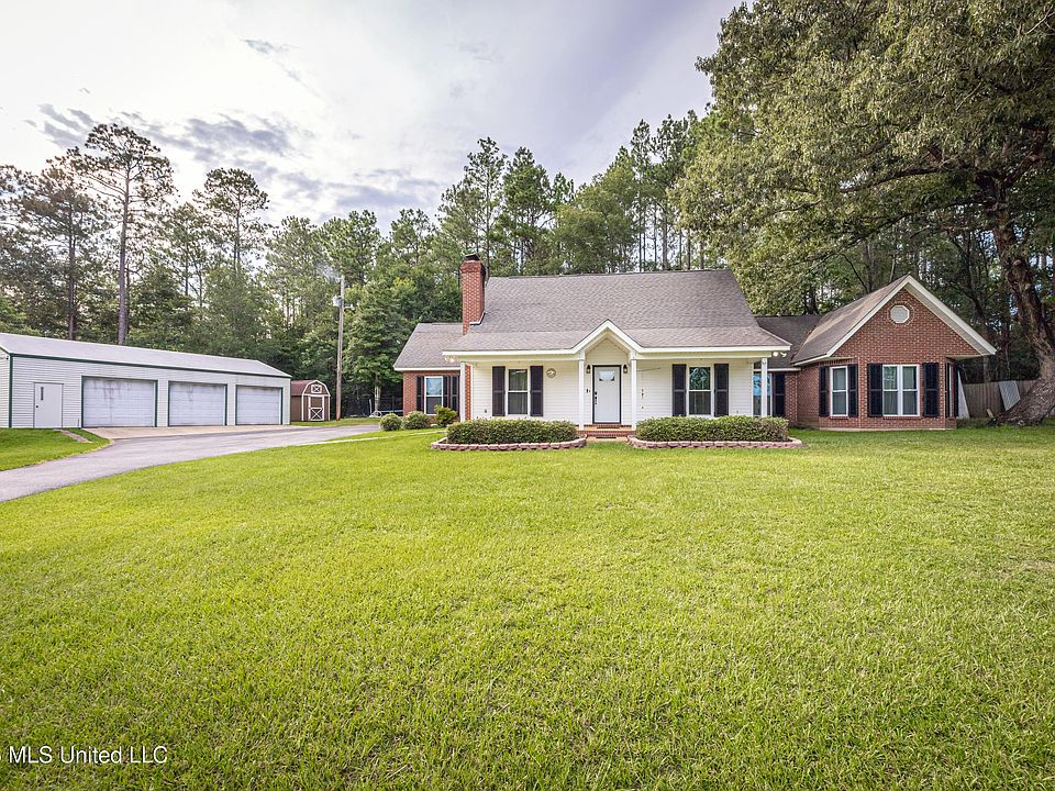 1st image of 17505 Spring Lake Dr W