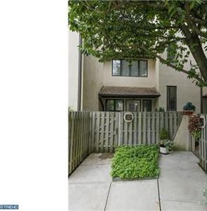 10 Llanfair Rd Unit 6, Ardmore, PA, 19003