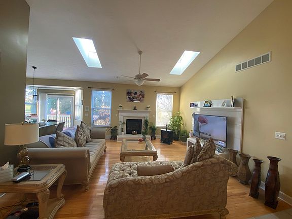 2nd image of 4607 Fairway Eleven Ct