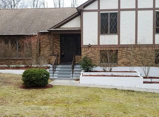 1305 E Mombasha Rd, Monroe, NY 10950