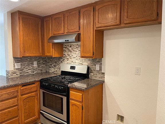 2nd image of 1005 Lilac St