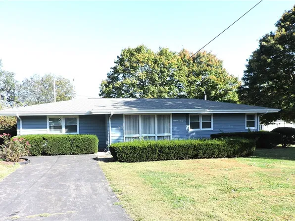 1820 S Monroe St, Tilton, IL 61833