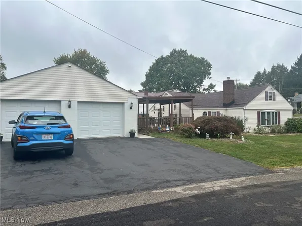 170 N Shadylane Dr, East Liverpool, OH 43920