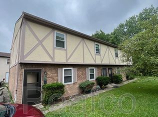 1582 Harvester Ln, Columbus, OH 43229