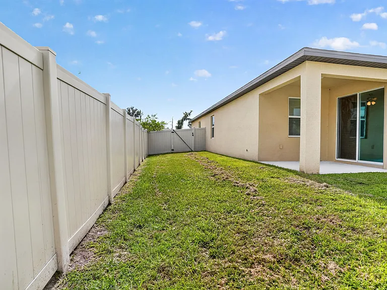 6170 Dolostone Dr — Photo 26