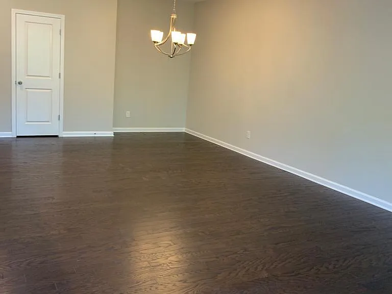 1319 Elderwood Way — Photo 7