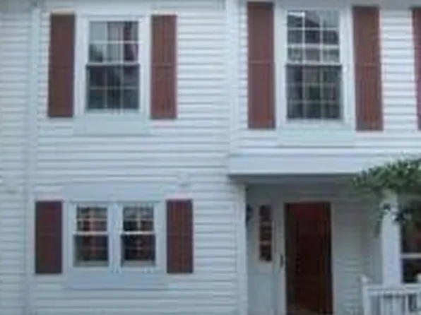 2903B S Woodstock St #2, Arlington, VA 22206