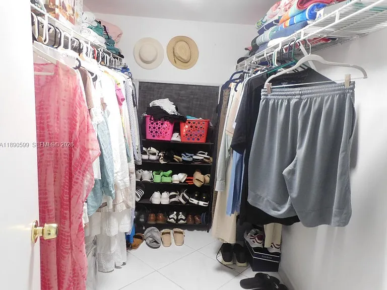 5005 Collins Ave #322 — Photo 11