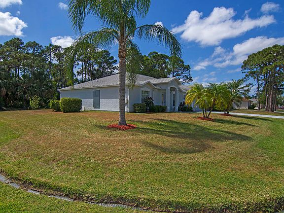 4th image of 1480 SE Barker Lane