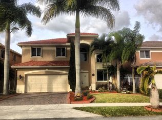 16325 SW 70th St, Miami, FL 33193