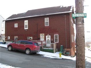 800 Spring St #802, Braddock, PA 15104