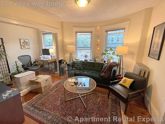 4th image of 14 Sanborn Ave #2