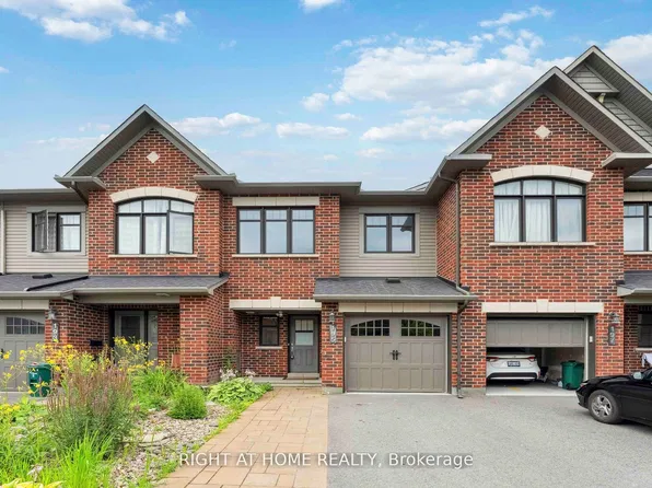 195 Mancini Way, Ottawa, ON K2J 5X4