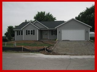 227 Star Rd, Jefferson, WI 53549