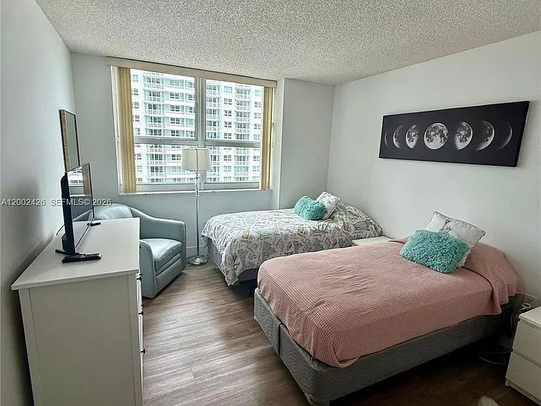 1155 Brickell Bay Dr #1702 — Photo 12