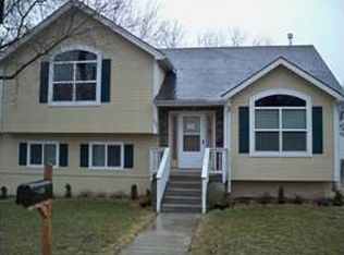 905 Ley St, Excelsior Springs, MO 64024