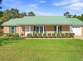 6353 Jason Dr, Milton, FL 32570