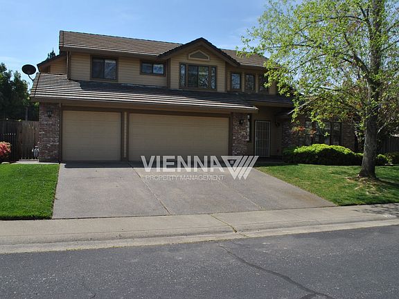 2nd image of 5325 Thunder Ridge Cir