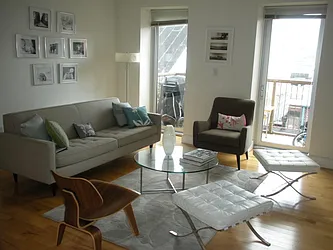 Rented by Historic Front Street Leasing