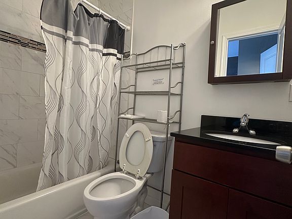 4th image of 224 N Camac St #3