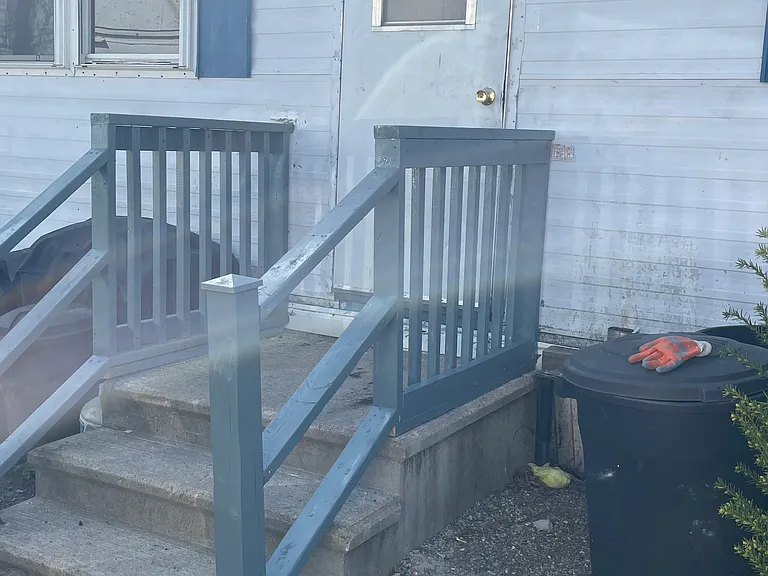 566 Western Ave #5 — Photo 1