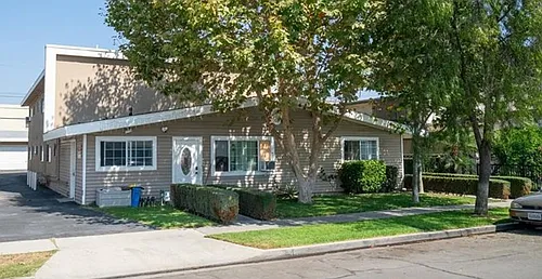 2119 E Westport Dr #7 Photo 1